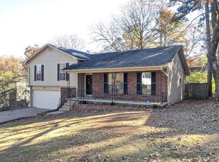 4015 Sam Peck Rd, Little Rock, AR 72223