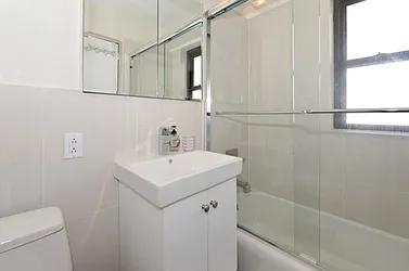 Rented by Eisenberg Exclusives