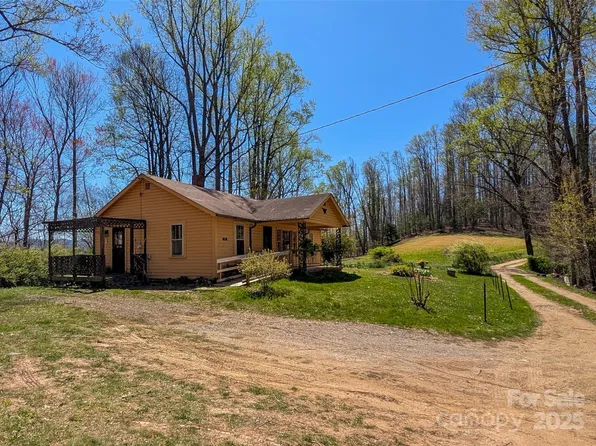 190 Rector Hill Rd, Burnsville, NC 28714