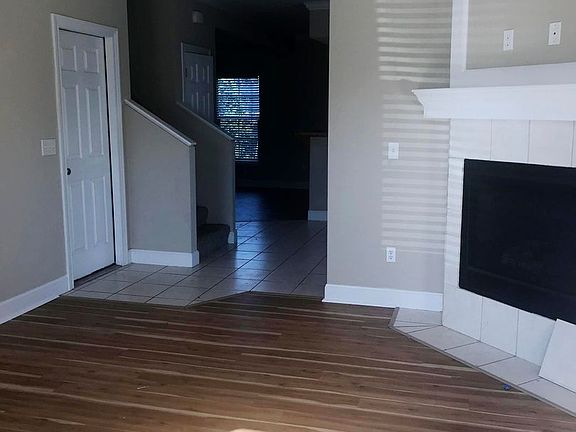 5th image of 6300 Lakeside Ln #6358