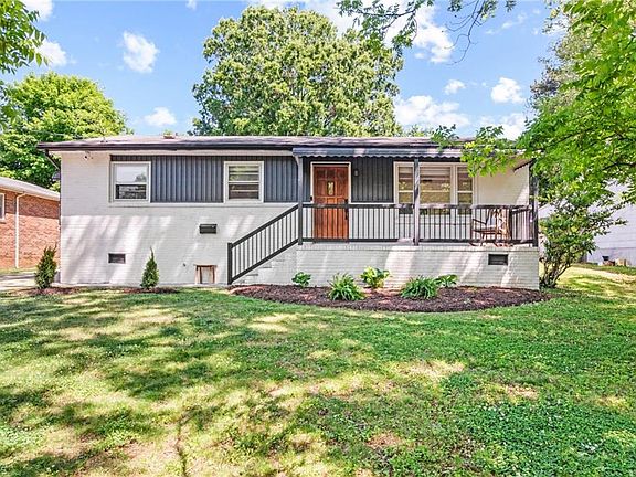 2nd image of 2357 Parkway Dr