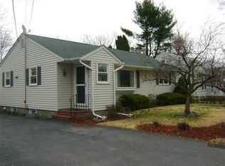 21 Hulse St, Wallkill, NY 12589