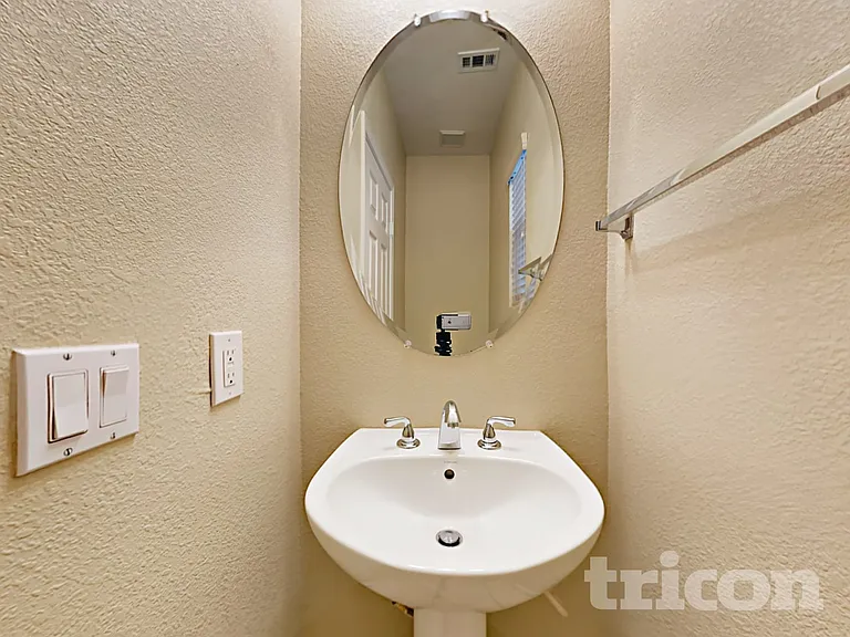 5344 Flowing Spring St — Photo 16