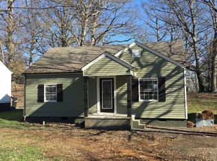 610 Hollywood Rd, Knoxville, TN 37919