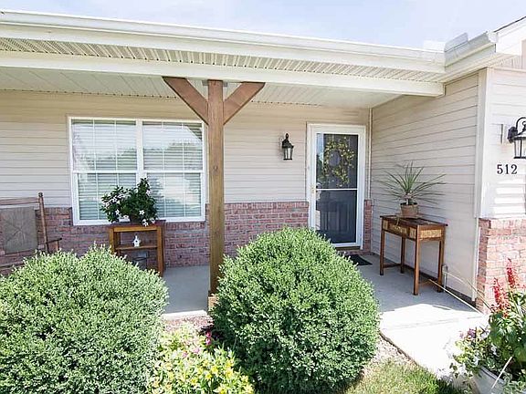 2nd image of 512 Brad Ct