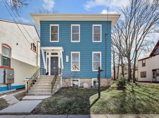 945 Jenifer St, Madison, WI 53703
