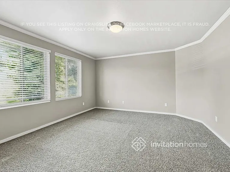 9513 10th Ave E — Photo 7