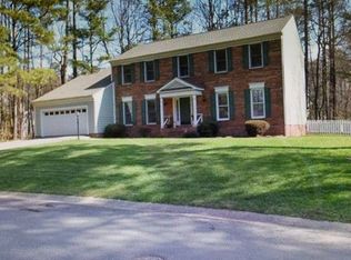 2901 Cove Ridge Rd, Midlothian, VA 23112