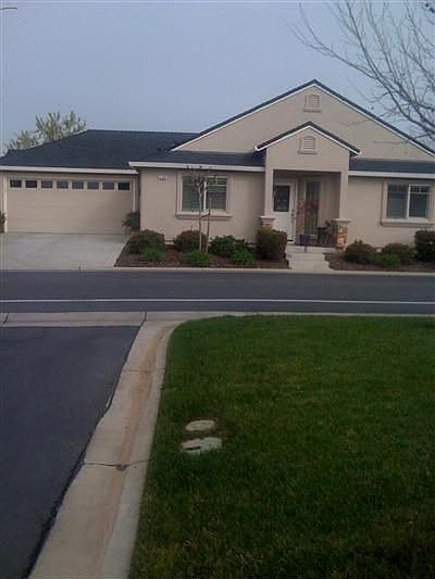 1st image of 589 Village Dr