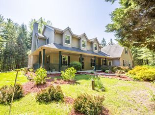 3598 Blue Goose Rd, West Bend, WI 53095