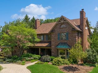 148 Circle Ridge Dr, Burr Ridge, IL 60527