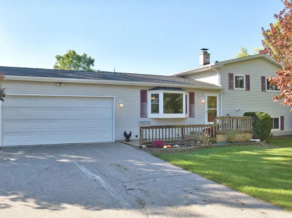 3344 N Euclid Ave, Bay City, MI 48706