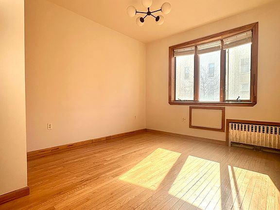 4th image of 280 Driggs Ave APT 3A