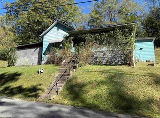 355 George St, Weston, WV 26452