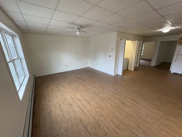 2 bed, 843 sqft, $1,800 — Photo 2