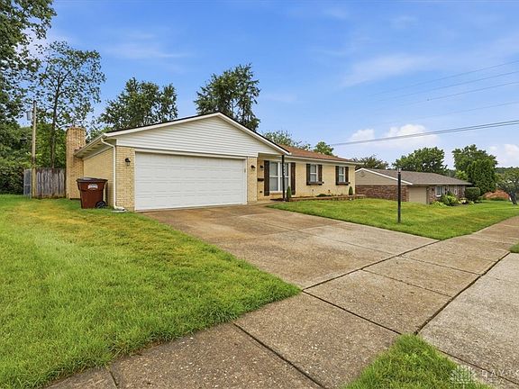 2nd image of 2268 Chapel Dr