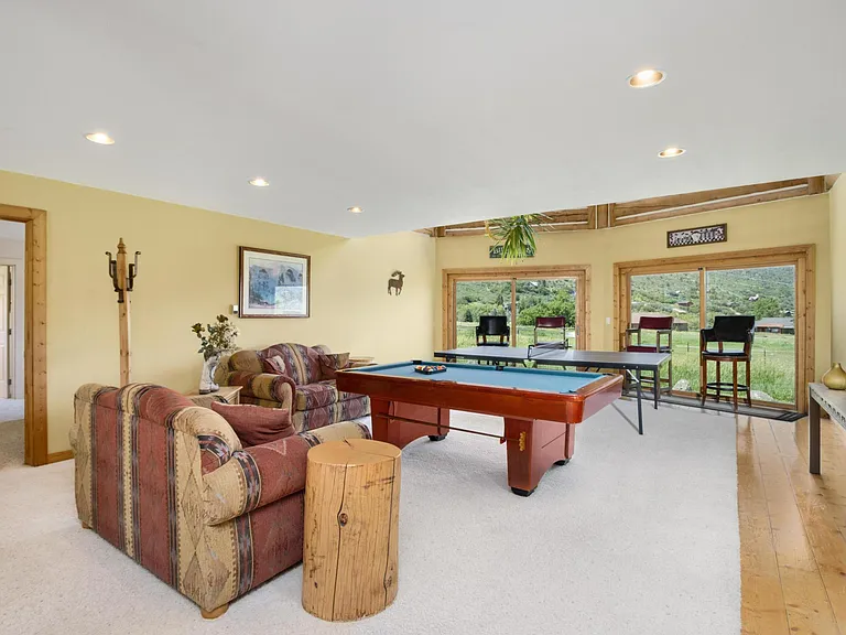 233 Home Pl — Photo 22