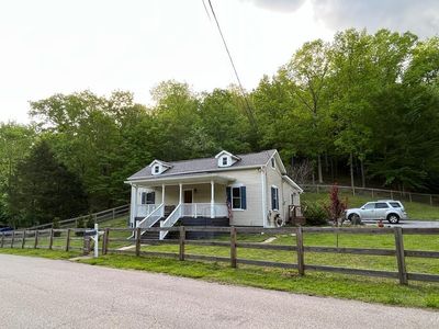 8082 Old Harding Pike, Nashville, TN, 37221