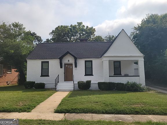 2nd image of 1292 Patterson St