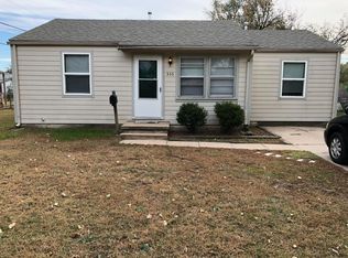 535 W 46th St S, Wichita, KS 67217
