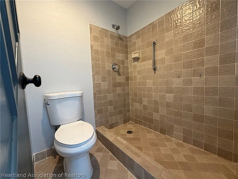 4807 Granada Blvd — Photo 15