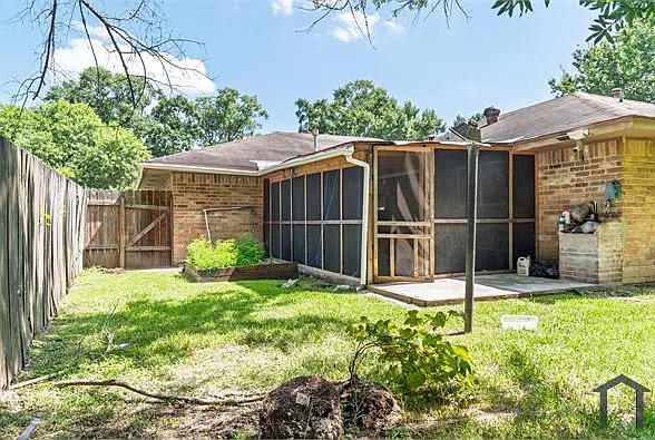 2602 Tinechester Dr — Photo 33