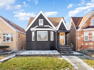 3248 N Neva Ave, Chicago, IL 60634
