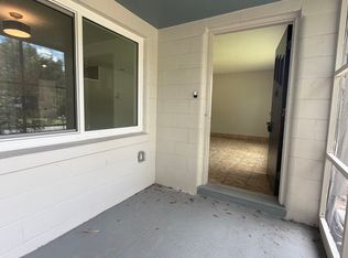 1008 N Baker St, Mount Dora, FL 32757