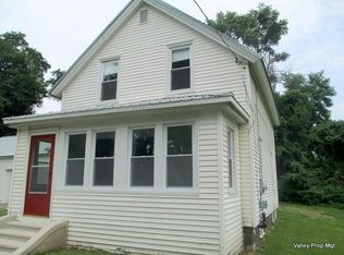 1 Elmwood Ct, Hadley, MA 01035