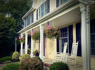 2 Albion Ct, Flemington, NJ 08822