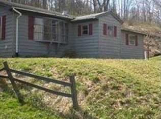 125 Crestview Ln, Newfield, NY 14867