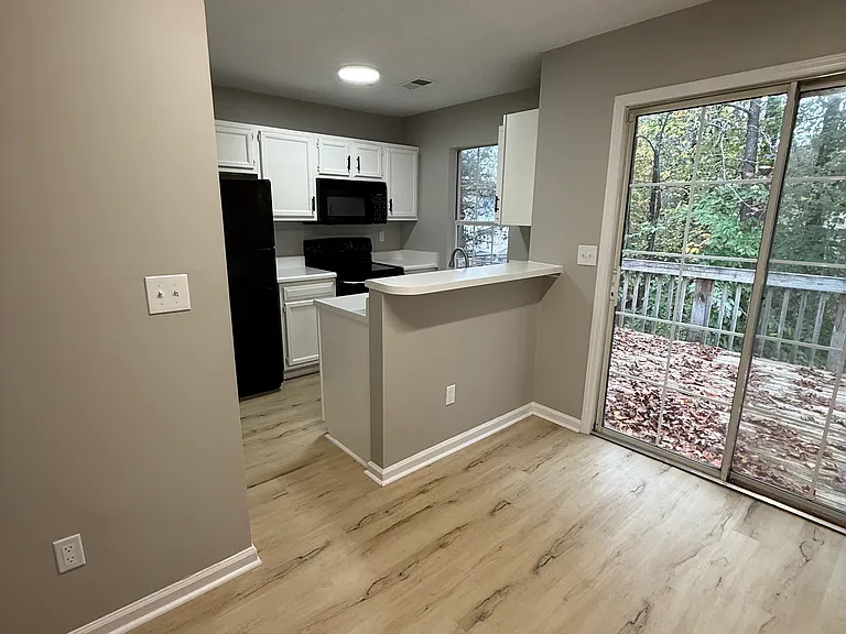 6472 Windsor Gate Ln — Photo 9