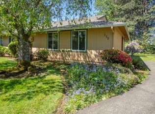 117 SE Hogan Rd, Gresham, OR 97080
