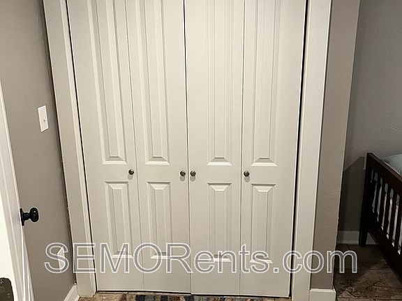 5th image of 635 Perry Ave