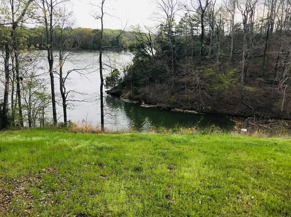 1500 Riverfront Rd, Rogersville, AL 35652