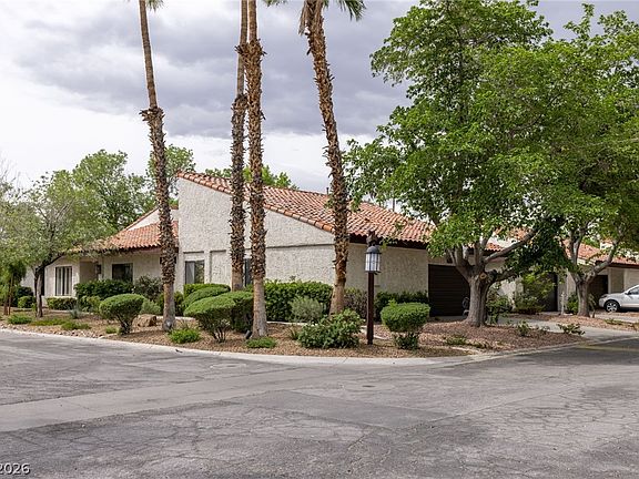 3rd image of 2795 San Martin Ct