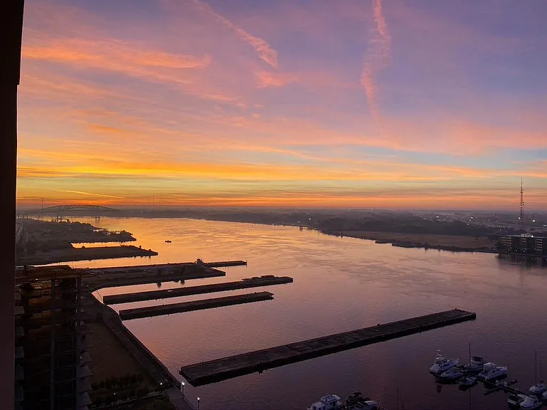 400 E Bay St #Penthouse 4 — Photo 4