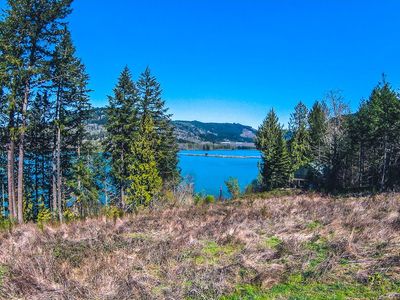 39804 Highway 58, Lowell, OR, 97452