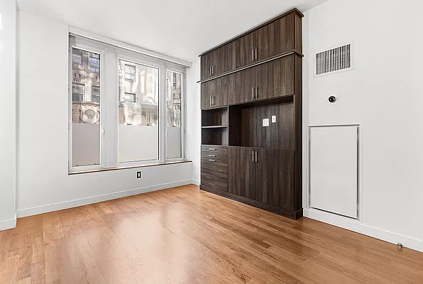 Rented by CITY SPHERE | media 7