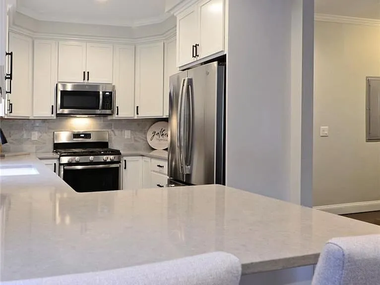 13 Arnold Ave #1 — Photo 12