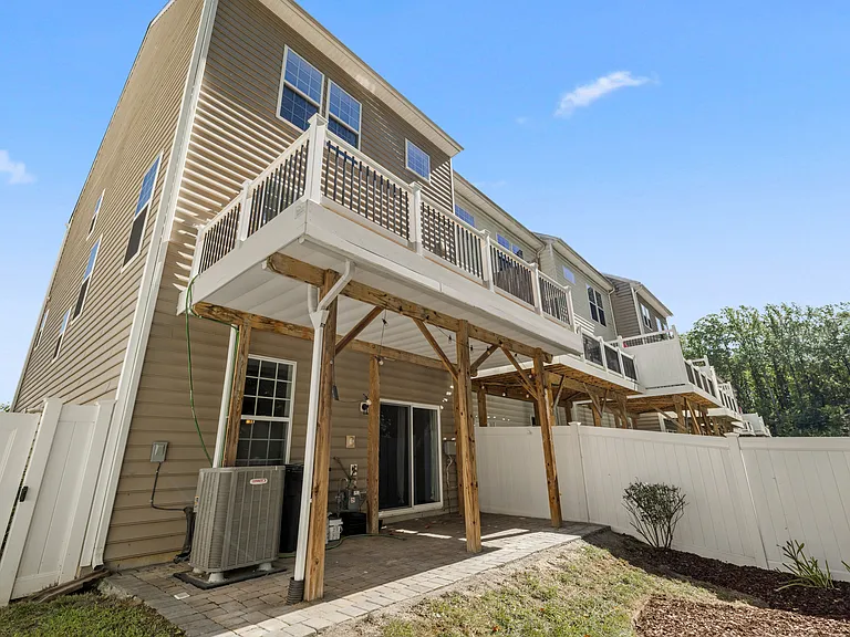 4901 Forest Pines Dr — Photo 38
