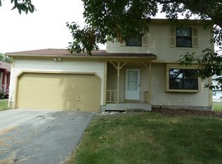 3850 Heatherglen Dr, Columbus, OH 43221