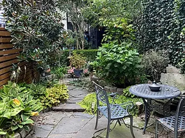 706 Sackett Street image 1 of 6