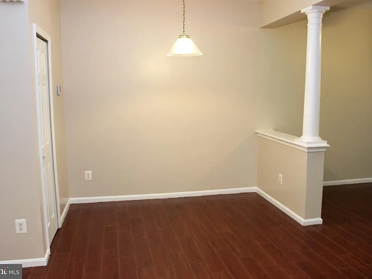 20382 Farmgate Ter — Photo 11