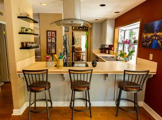 9047 Twin Trails Ct, San Diego, CA 92129