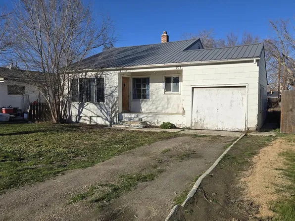 107 E Montana Ave, Homedale, ID 83628