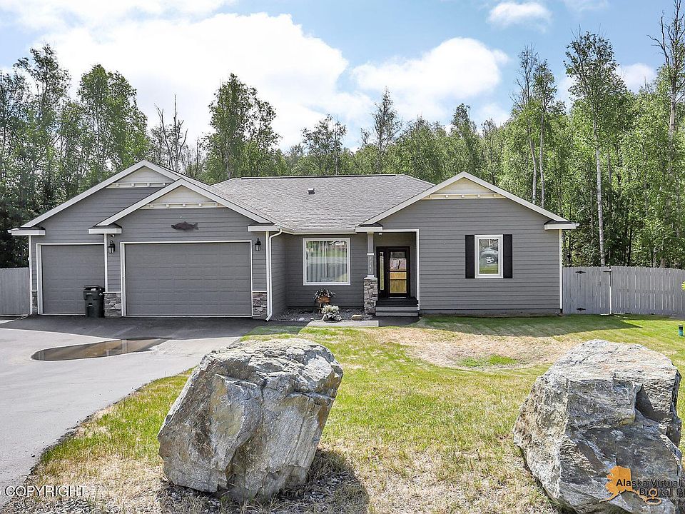 1st image of 2741 S Duck Cir