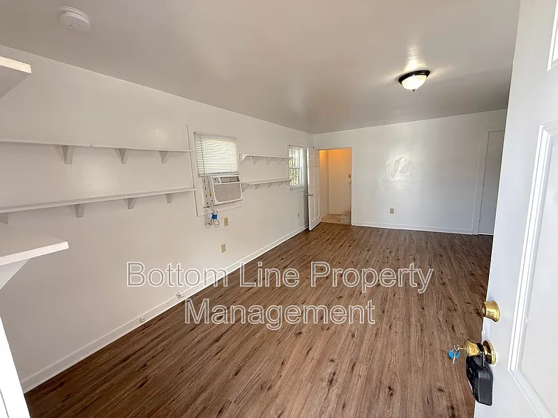 1 bed, 1.0 bath, 800 sqft, $1,395 — Photo 2