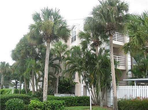 1st image of 940 Wexford Blvd #940