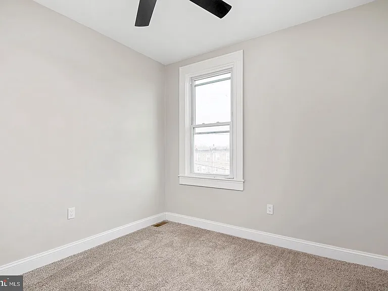 2828 Lake Ave — Photo 15